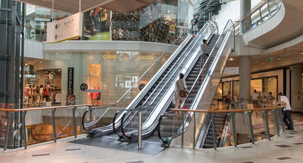 stairs-906723_1280.jpg